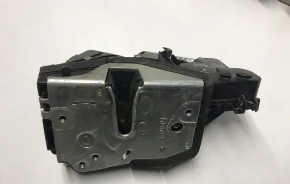 BMW 3 E36 Rear door lock 