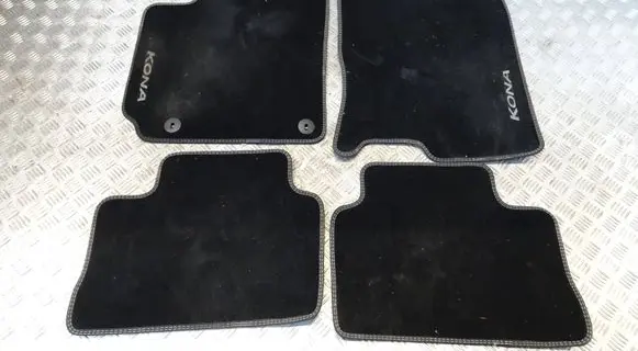 Hyundai Kona I Car floor mat set 
