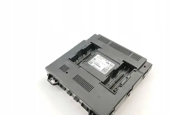 Skoda Fabia Mk2 (5J) Comfort/convenience module 6R7937087K
