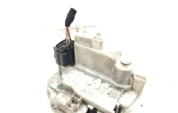 Fiat Bravo Front door lock 51798290