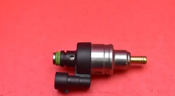Volvo S60 Fuel injector 67R-0312877