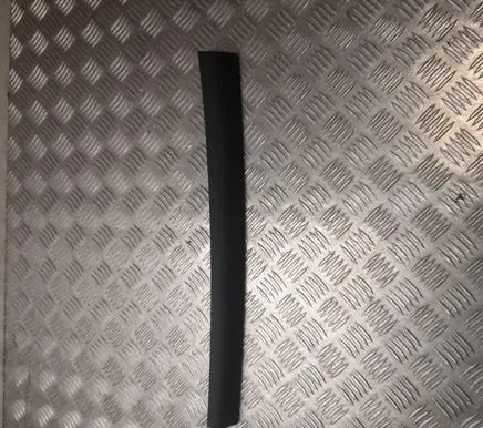 Maserati Levante Dashboard cross member/frame bar 670043365