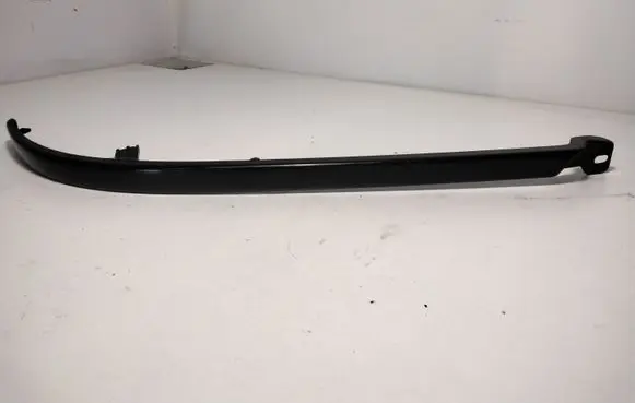 Under headlight/headlamp trim
