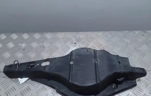 Volvo XC40 Rear underbody cover/under tray 32283121