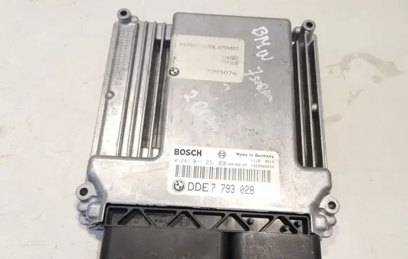 BMW 7 E65 E66 Engine control unit/module DDE7794904 0281011231