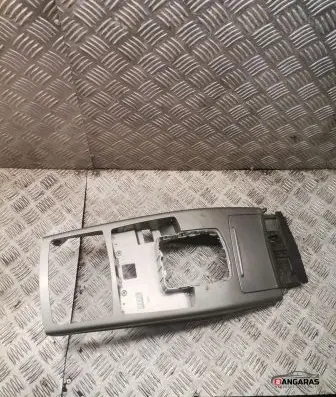 Audi A6 S6 C6 4F Center console 4f1864261