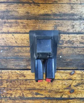 Mini One - Cooper R50 - 53 Rear seatbelt buckle 5321261