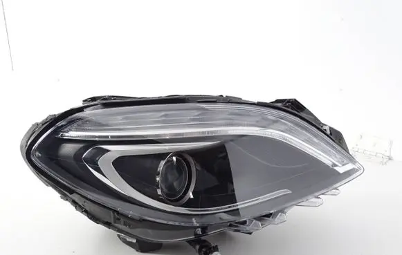 Mercedes-Benz B W246 W242 Headlight/headlamp A2468207261