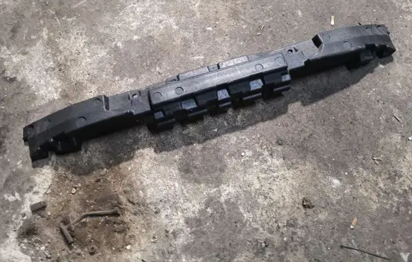 Ford Mustang V Rear bumper foam support bar DR3317E899AD