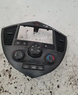 KIA Carens I Dash center air vent grill 0K2FA61190JB