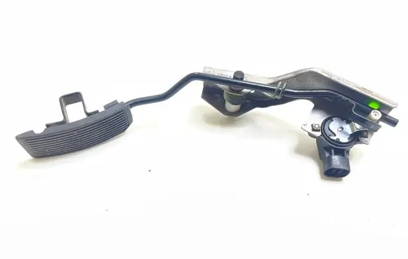 Nissan X-Trail T30 Accelerator throttle pedal 18919AM810 6H28