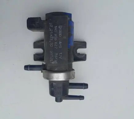 Volkswagen PASSAT B5 Turbo solenoid valve 1H0906627 98T257 38T257