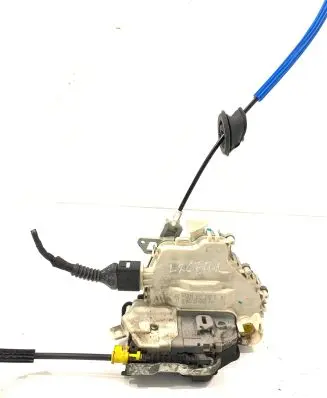 Audi A4 S4 B8 8K Front door lock 8J1837015C