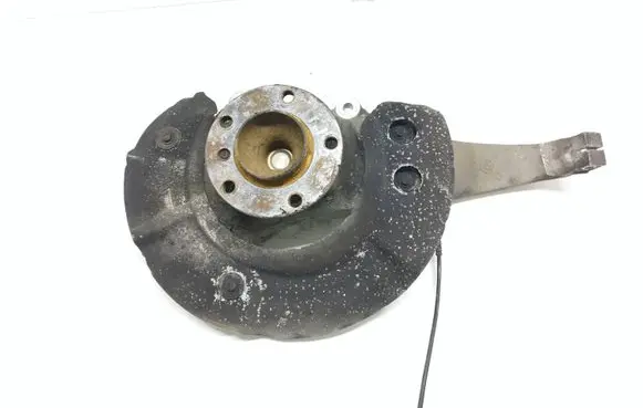 BMW 5 GT F07 Front wheel hub
