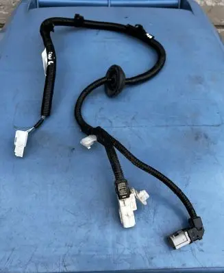 Toyota RAV 4 (XA50) Parking sensor (PDC) wiring loom 8218142210