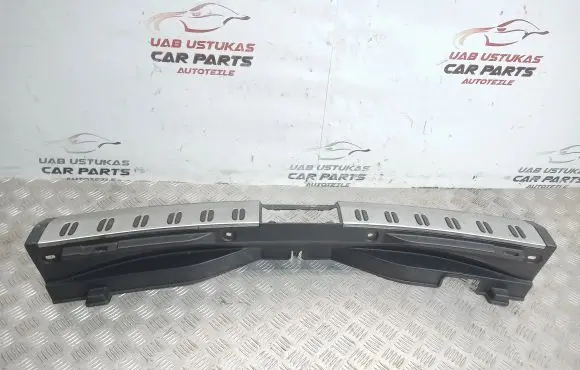 Nissan Qashqai+2 Trunk/boot sill cover protection 84992EY10A
