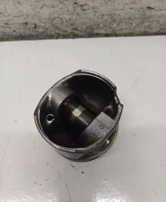 Audi A4 S4 B9 Piston 81L155 CNX