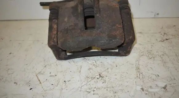 Toyota Corolla E120 E130 Front brake caliper