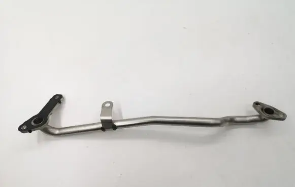 Mazda CX-5 Engine coolant pipe/hose