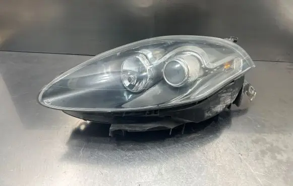 Fiat Bravo Headlight/headlamp 51877884