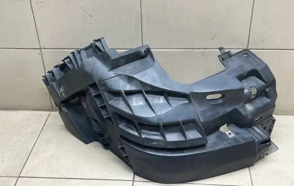 Renault Trafic II (X83) Front bumper mounting bracket 620340101R