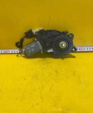 Front door window regulator motor