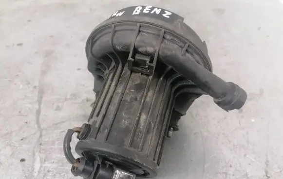 Audi A4 S4 B6 8E 8H Secondary air pump 8E0906613D 06A959253B