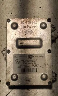 Mercedes-Benz E W211 Headlight ballast module Xenon 5DF00827900 223126 A0028202426