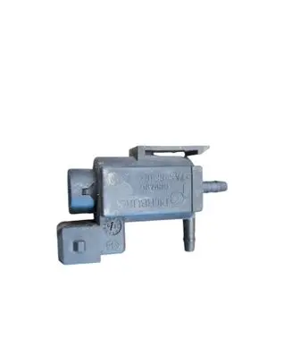 Volvo XC90 Turbo solenoid valve 72224010 04T014 30611668