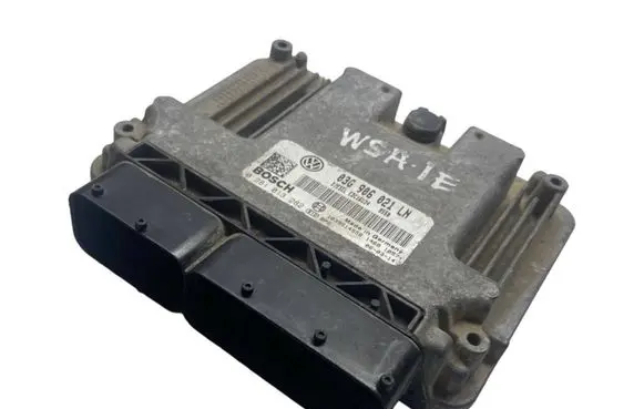 Seat Altea Engine control unit/module 03G906021LN 0281013282 1039S14556
