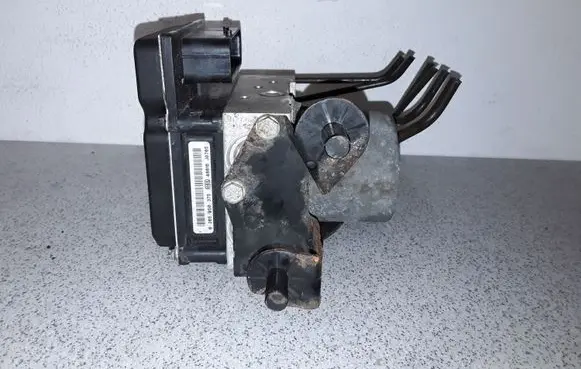 BMW 5 E60 E61 ABS Pump 34516768906 6768906 34526768908