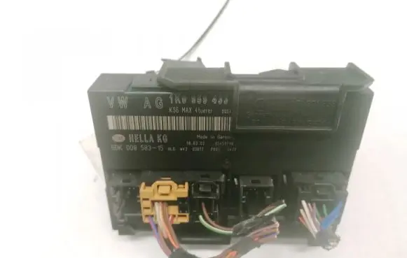 Volkswagen Touran I Comfort/convenience module 1k0959433 5dk008583-15