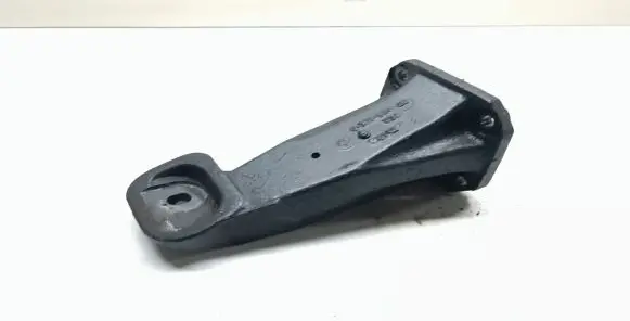 BMW X5 E53 Engine mounting bracket 6761564