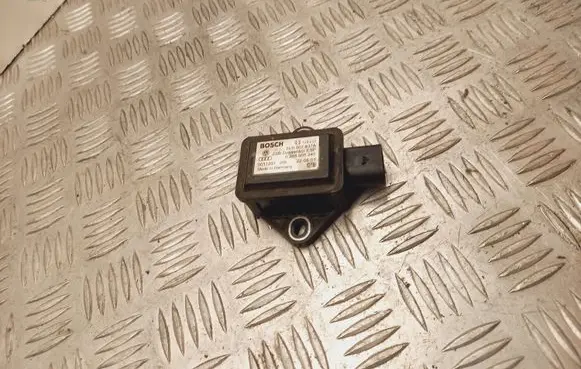 Audi A4 S4 B6 8E 8H ESP acceleration yaw rate sensor 8E0907637A