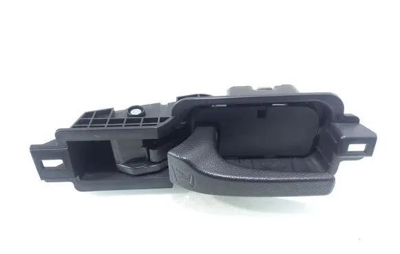 Honda CR-V Rear seat cable / handle 