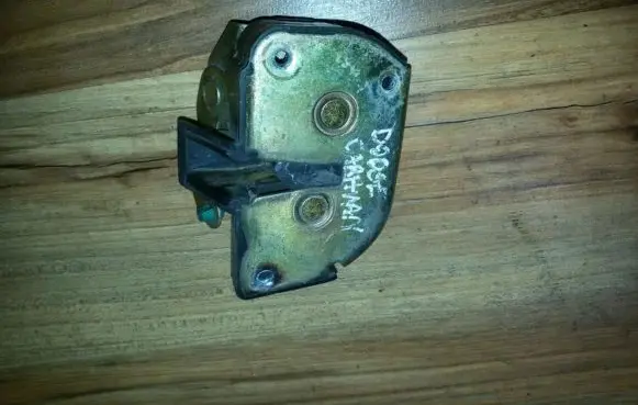 Dodge Caravan Front door lock