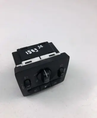 Volvo V50 Light switch 30739300