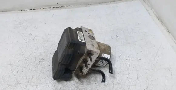 KIA Sportage ABS Pump 5WY7F43D 136GAD1C1020408 BE6003I323