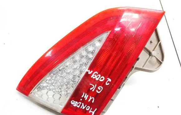 Tailgate rear/tail lights