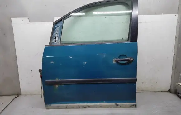 Volkswagen Caddy Front door