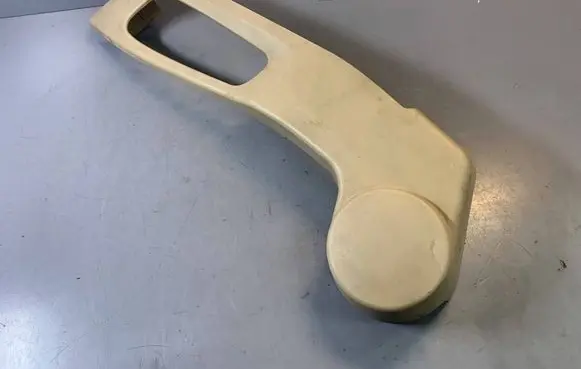 BMW 5 E60 E61 Seat trim 7068504 52107068504 60829010