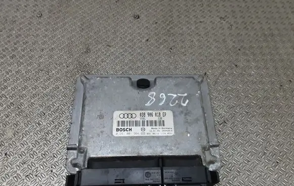 Audi A6 S6 C5 4B Engine control unit/module 038906018EP