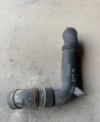 Skoda Octavia Mk2 (1Z) Air intake hose/pipe 1K0129618AJ