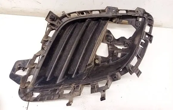 Mazda CX-7 Front bumper lower grill EH6450C11