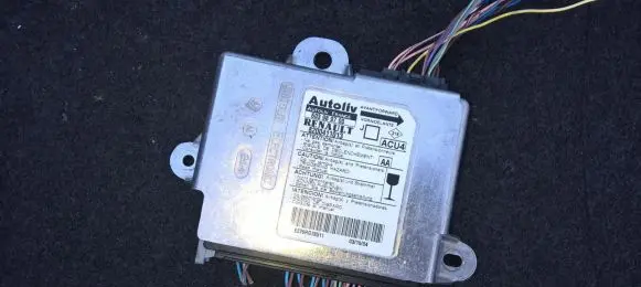 Renault Scenic II - Grand scenic II Airbag control unit/module 603989700 8200411013