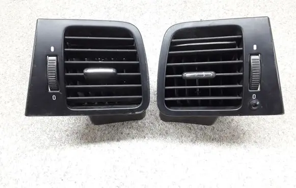 Subaru Outback Dashboard side air vent grill/cover trim