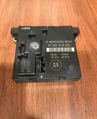 Mercedes-Benz E W211 Comfort/convenience module 2118201626 356806