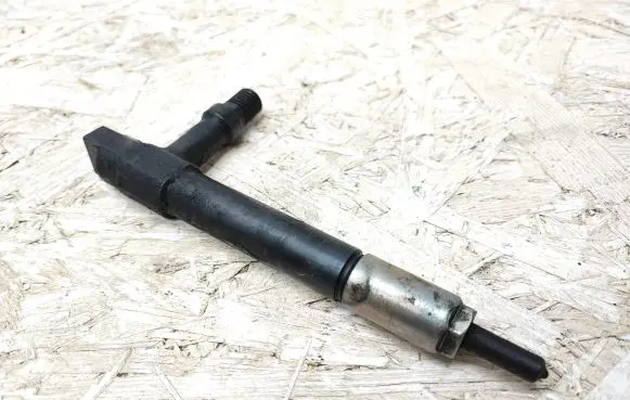 Mazda 323 F Fuel injector 6960