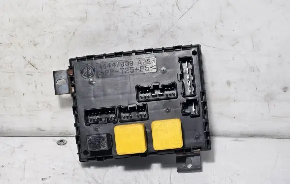 Alfa Romeo 156 Fuse module 46447809 A223