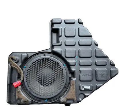 Chrysler Town u0026 Country V Subwoofer speaker 05107087AE 8298A7